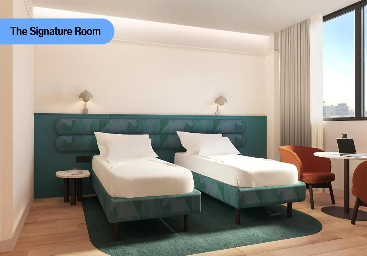 The Social Hub Amsterdam City 4*,