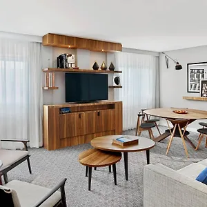 **** מלון Le Meridien Etoile צרפת
