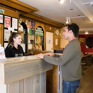 Crossroads Hostel Amsterdam Ámsterdam