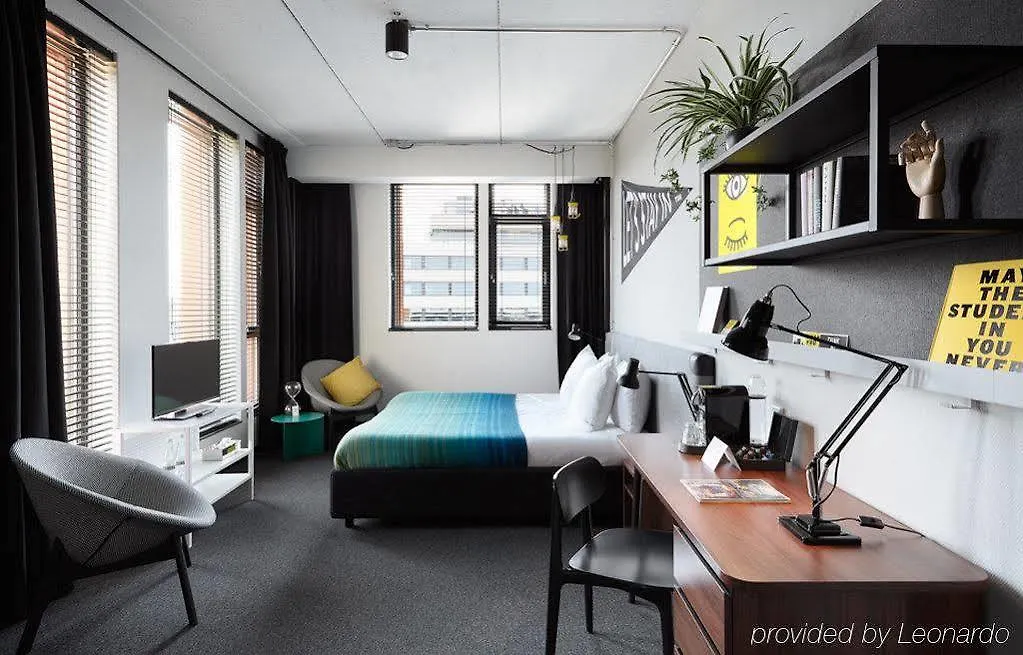 The Social Hub Amsterdam City 4*,